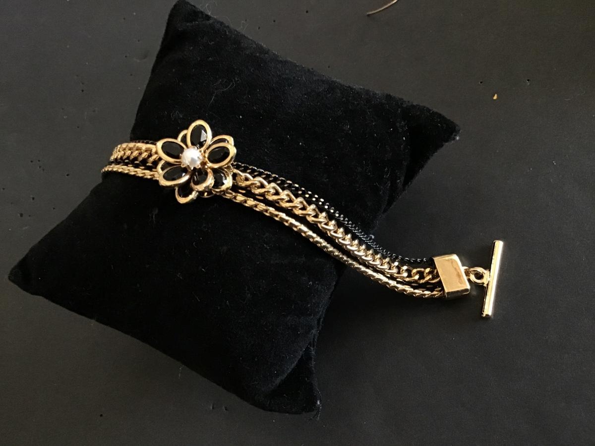 Anne Taylor Designer Bracelet