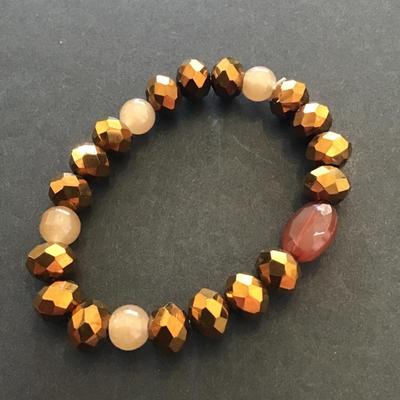 Gold tone glass Beaded Stretchy bracelet