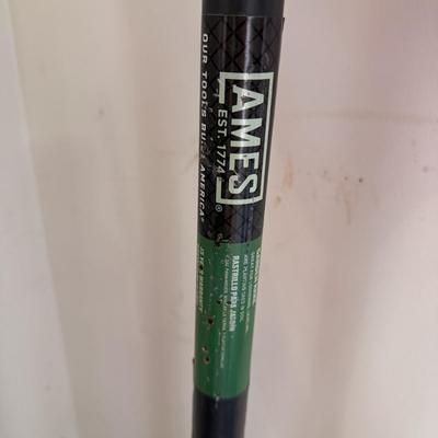 Yard Tools w/Stand & Nitrogen Fertilizer