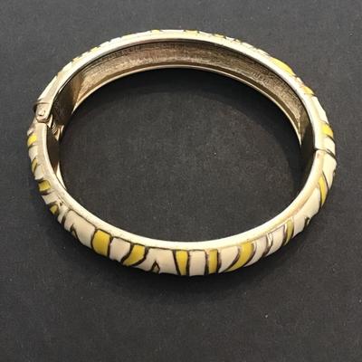 Very nice multicolor enamel hinged bracelet