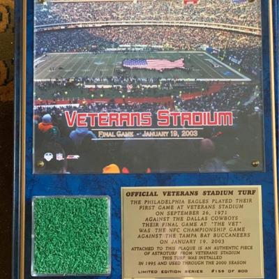 ? Official Veterans Stadium Turf Plaque – Eagles Final Game 2003 – Limited Edition #159/800