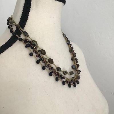 Beautiful vintage trio Strand polished glass beaded necklace