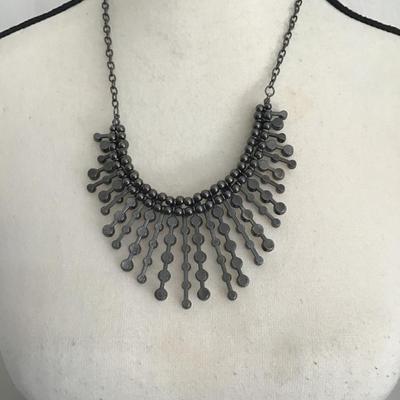 Beautiful hematite tone, crystal stone faux pearl bar, Fringe statement, necklace
