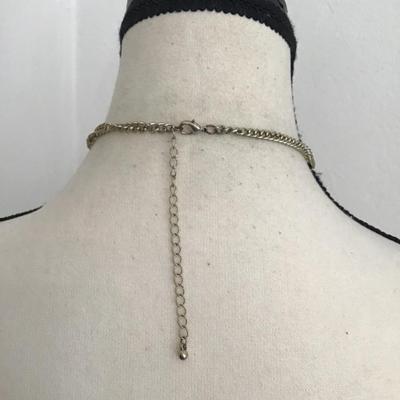 Beautiful vintage ruby red Polished jade bib necklace