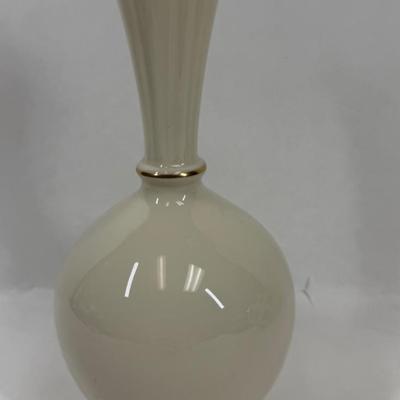 Sale Photo Thumbnail #404: In very good used condition.