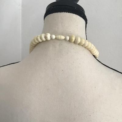 Vintage Avon, Indian Summer, natural beaded necklace