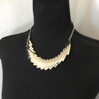 Beautiful, silver, toned, NY statement necklace