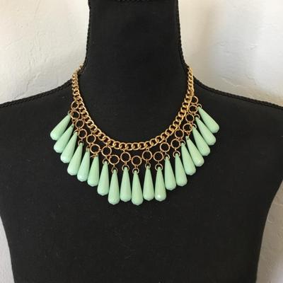 Beautiful, vintage, chunky thick, gold, toned, mint, green bead statement, necklace