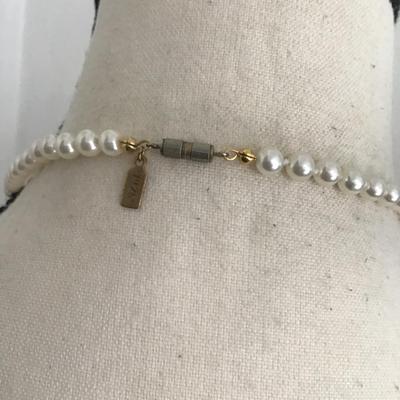 Beautiful Faux Pearl 1928 Necklace