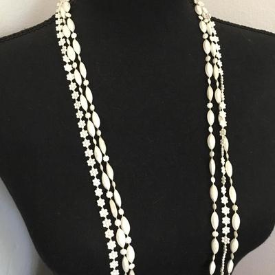Vintage Lucite bead, flower bead, multistrand, long, flapper style necklace with barrel clasp