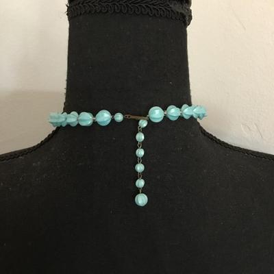Beautiful vintage ice, blue beaded choker necklace