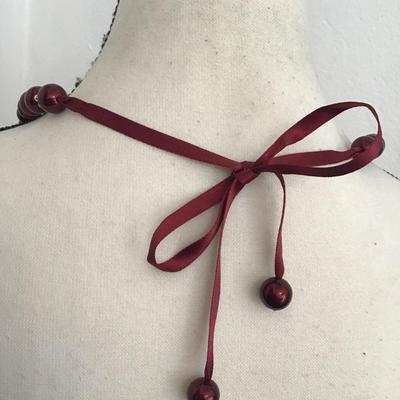 Beautiful, purple faux Beaded statement necklace