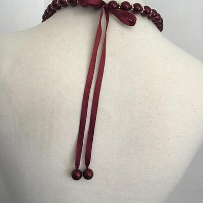 Beautiful, purple faux Beaded statement necklace