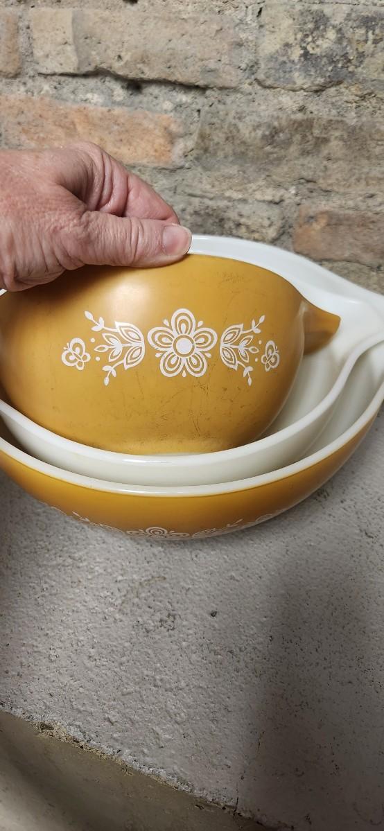 Sale Photo Thumbnail #7: Dishwasher damaged yellow 403 bowl. Note the damage. Butterfly gold Cinderella bowl set. Some damage on that 442 but it is a first generation.