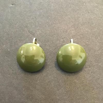 Very nice vintage fashion earrings