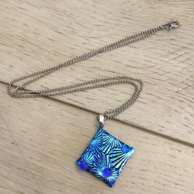 Beautiful, electric blue black art glass pendant, necklace, silver tone chain very beautiful