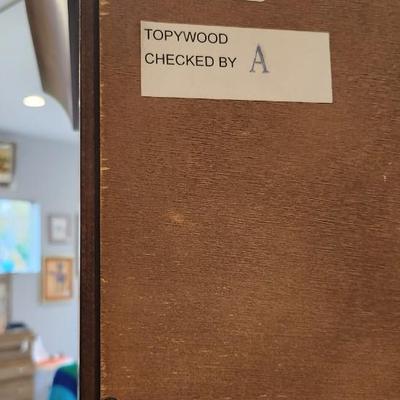 China Hutch - Hom Furniture