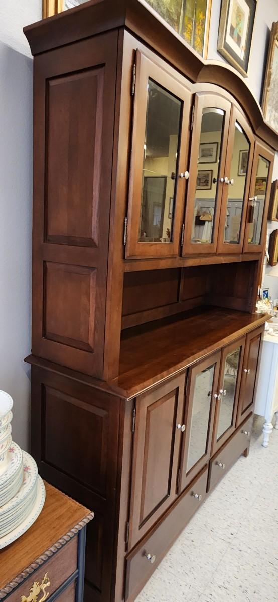 Sale Photo Thumbnail #16: Gorgeous Richardson Bros China Hutch. Beveled glass in the doors, plate rail on the glass shelves, 2 lights. Purchased at Home furniture. 2 pieces but bring help to load!!