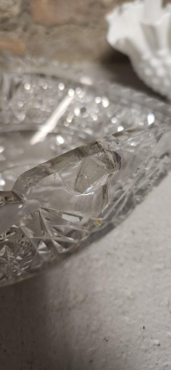 Sale Photo Thumbnail #66: A mess of glassware. Some really nice pieces and some as is pieces. Look at the pictures closely please