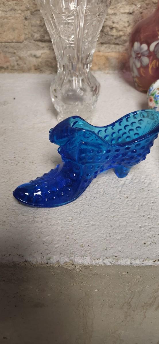 Sale Photo Thumbnail #58: A mess of glassware. Some really nice pieces and some as is pieces. Look at the pictures closely please