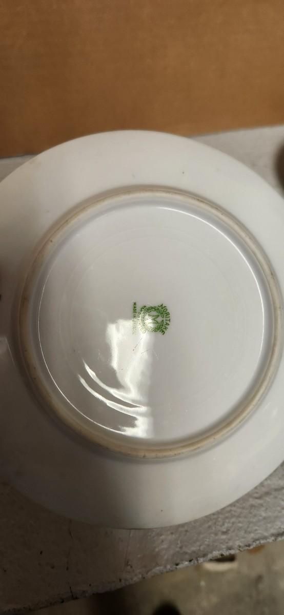 Sale Photo Thumbnail #92: Great little collection of porcelain/ china pieces