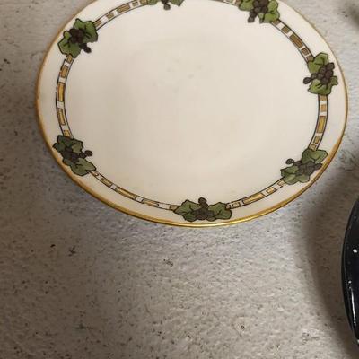 Trinkets, plates, saucers and more