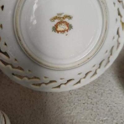 Teacups, saucers and more pretties