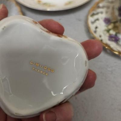 Teacups, saucers and more pretties