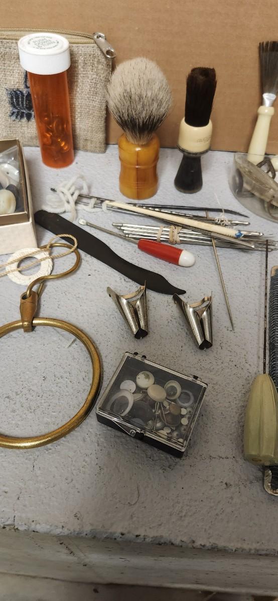 Sale Photo Thumbnail #127: Idk it seemed to kind of all go together until I need to write a description. The buckles!!!