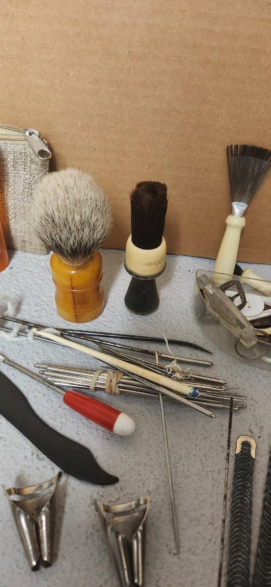 Sale Photo Thumbnail #126: Idk it seemed to kind of all go together until I need to write a description. The buckles!!!