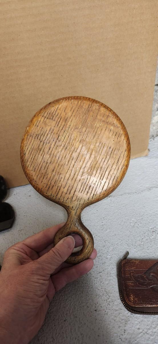 Sale Photo Thumbnail #163: Antique glasses, razors, curling iron, mirror....one of those razors have ivory on one side and what looks like tusk (?) on the other.