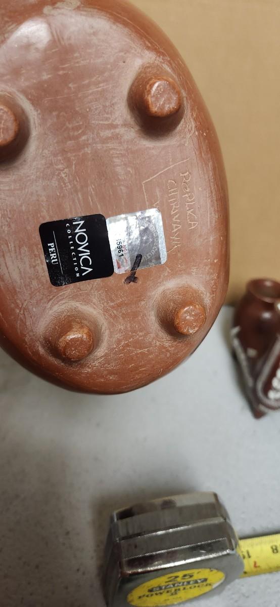 Sale Photo Thumbnail #184: Interesting lot of pottery vases