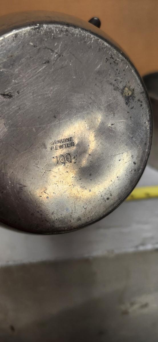 Sale Photo Thumbnail #207: I really like the ice bucket...