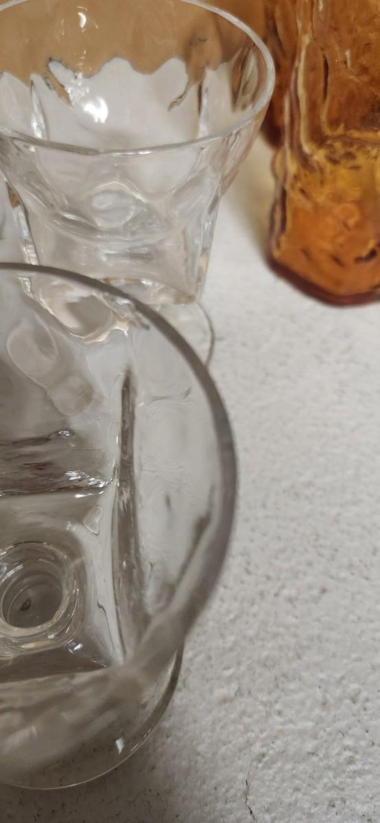 Sale Photo Thumbnail #213: 5 amber Seneca driftwood tumblers and 4 awesome cube glasses...one is chippy