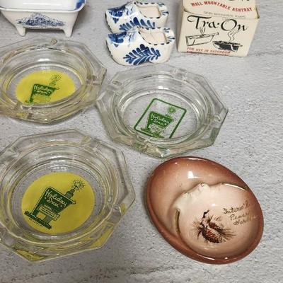 Ashtray lot