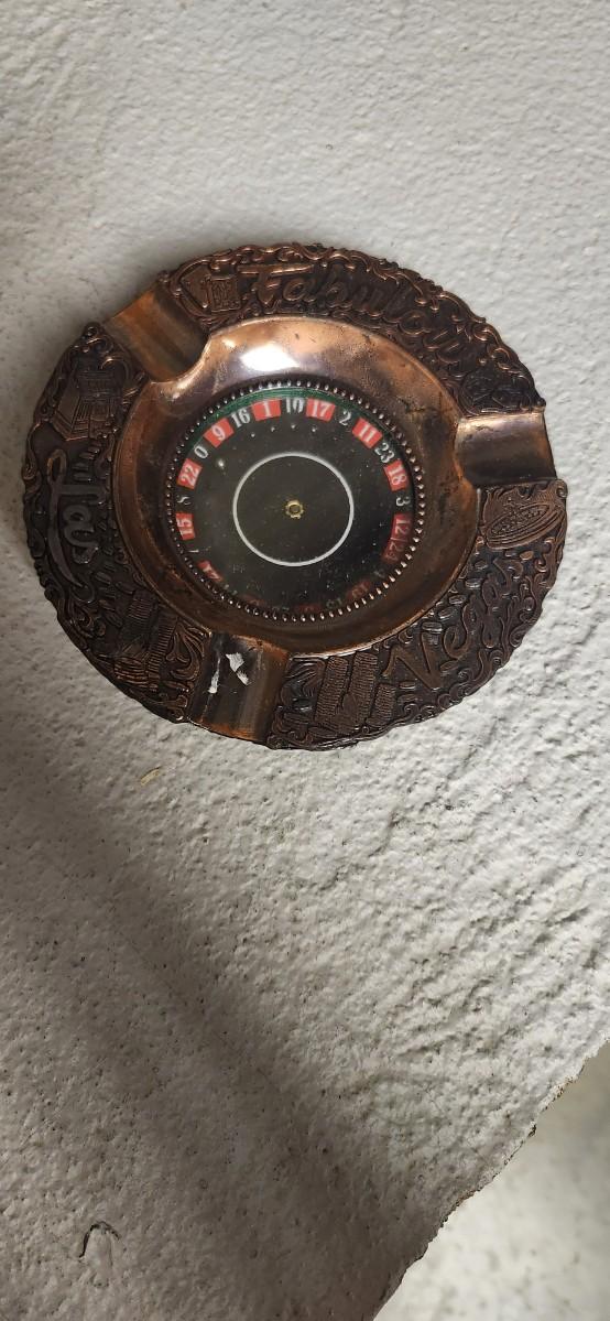 Sale Photo Thumbnail #275: I can just about smell those hotel rooms!!!