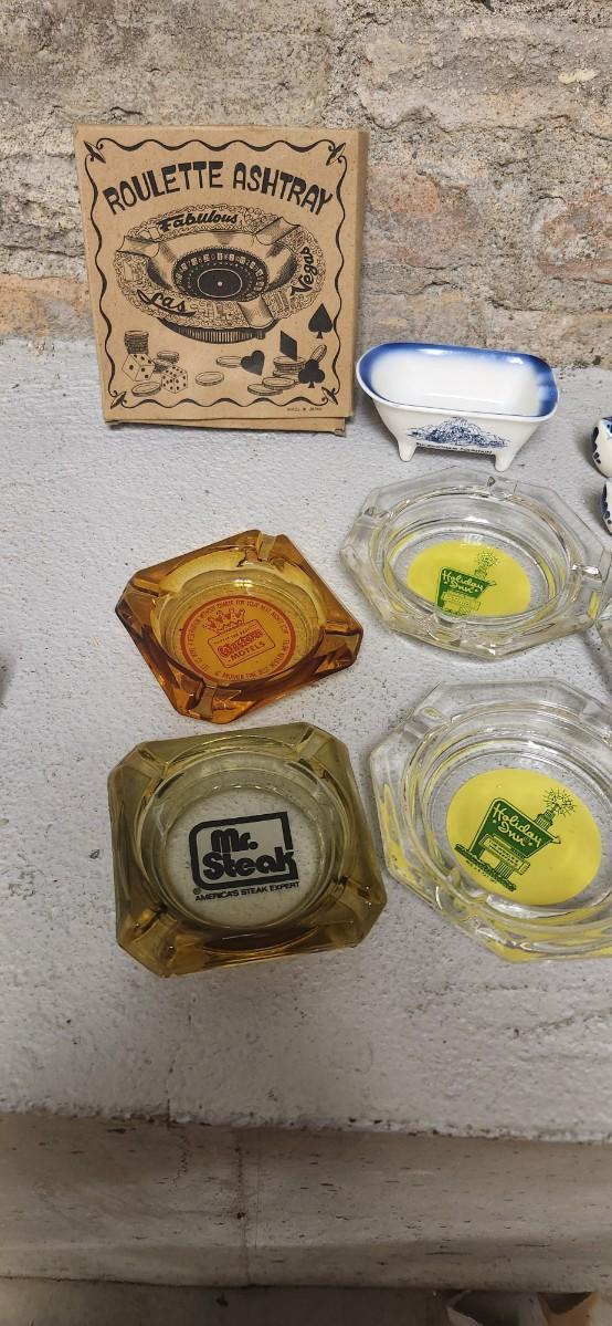 Sale Photo Thumbnail #273: I can just about smell those hotel rooms!!!