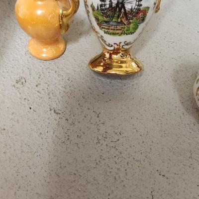 Pouring vessels - minis