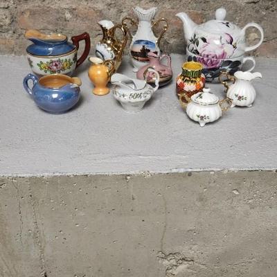 Pouring vessels - minis