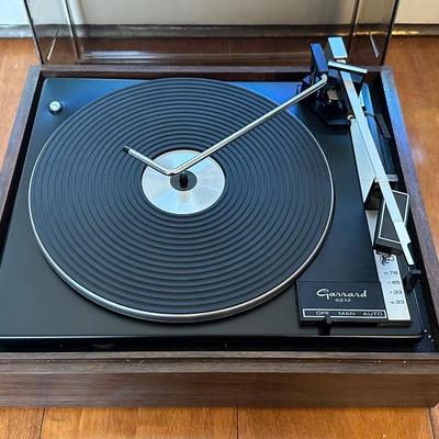 Garrard Model 42M Turntable with Wood Base