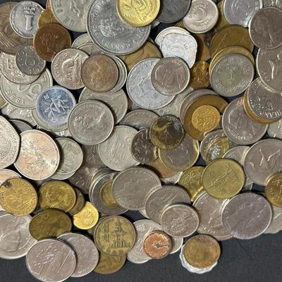 FOREIGN COINS FROM AROUND THE WORLD