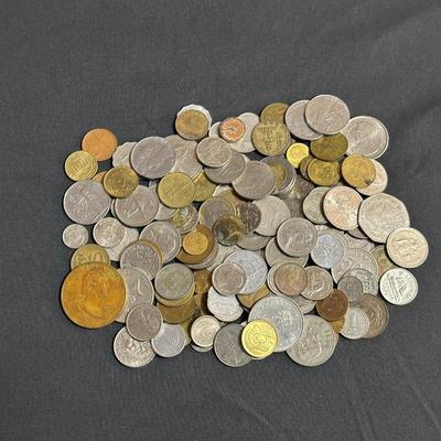 FOREIGN COINS FROM AROUND THE WORLD