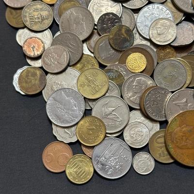 FOREIGN COINS FROM AROUND THE WORLD