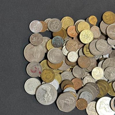 FOREIGN COINS FROM AROUND THE WORLD