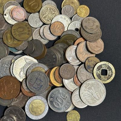 FOREIGN COINS FROM AROUND THE WORLD