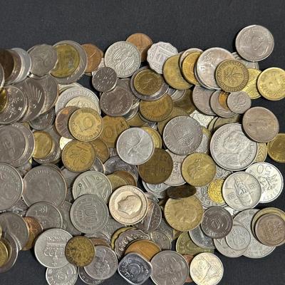 FOREIGN COINS FROM AROUND THE WORLD