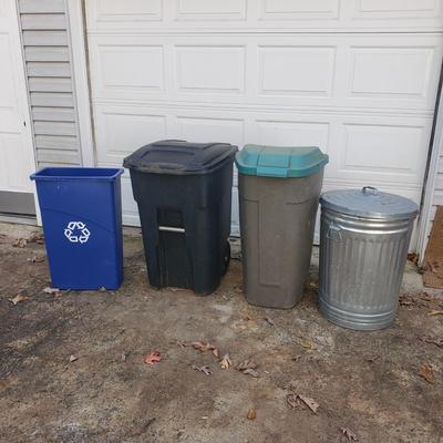 Rubbermaid, Toter, Metal Trash Cans and More (G-KD)