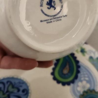 Paisley dishes - 8 sets