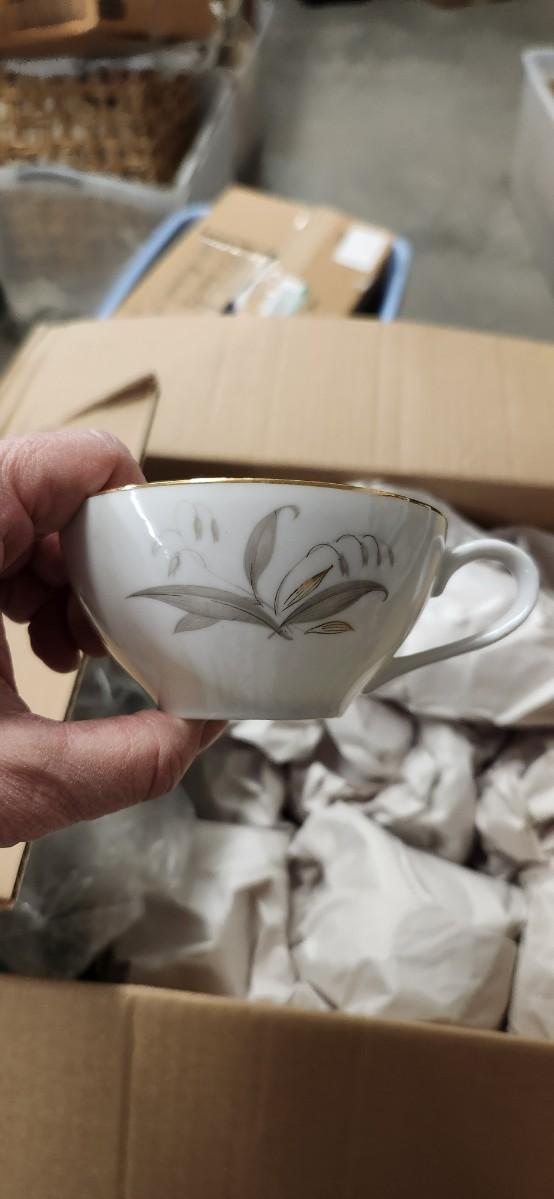 Sale Photo Thumbnail #335: I didn't take the time to unwrap and verify what was written on the tag but this consignor is very organized and precise.