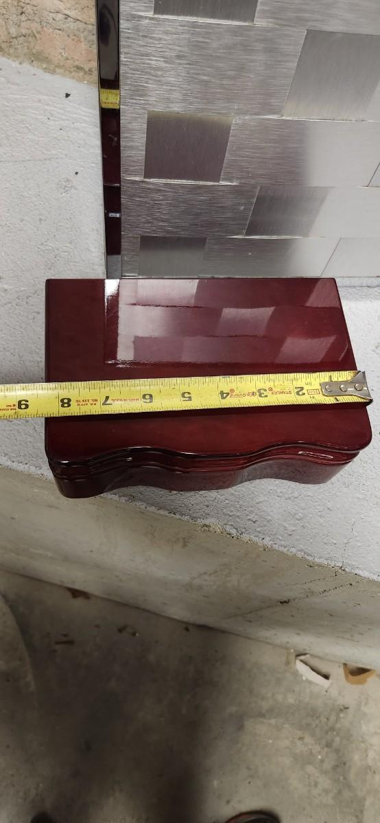 Sale Photo Thumbnail #355: Interesting lot of misc stuff. Waste basket and tissue holder are quite nice